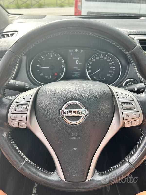 Usata Nissan Qashqai 110 CV (80 kW) 2016 Nero SUV