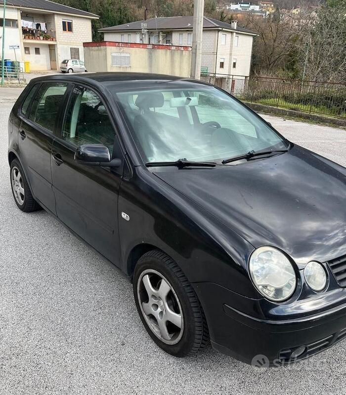 Usata VW Polo 75 CV (55 kW) 2004 Nero Utilitaria