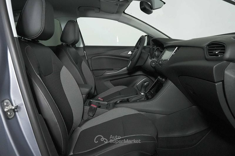 Usata Opel Grandland X Business 131 CV (96 kW) 2020 Argento SUV