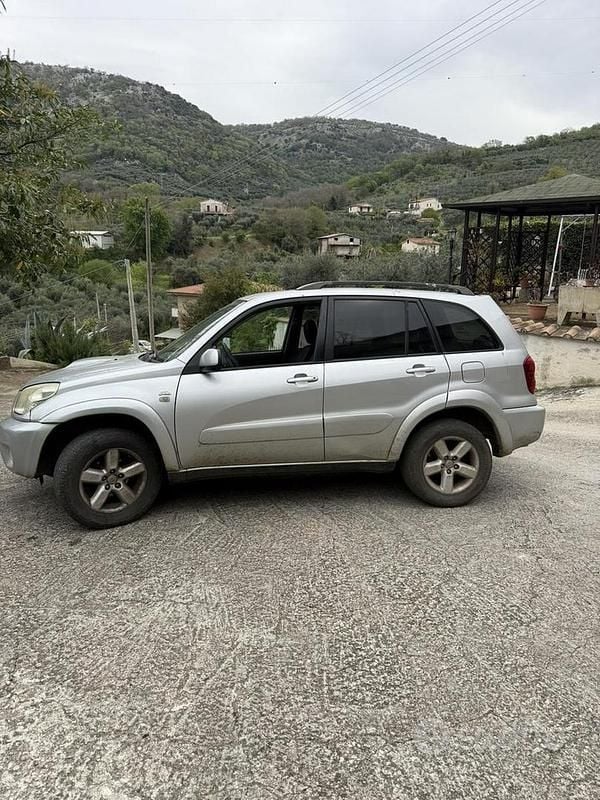 Usata Toyota RAV4 2005 SUV
