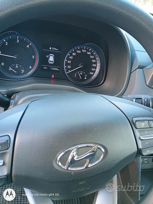 Usata Hyundai Kona 116 CV (85 kW) 2018 Grigio SUV