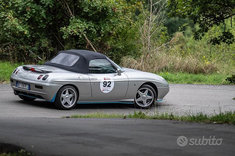 Usata Fiat Barchetta 131 CV (96 kW) 2001 Grigio Cabrio