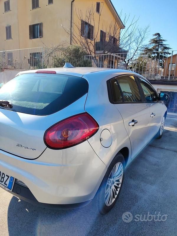 Usata Fiat Bravo 120 CV (88 kW) 2008 Grigio Utilitaria