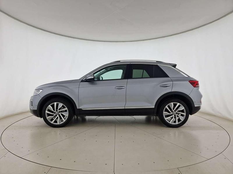 Usata VW T-Roc Style 150 CV (110 kW) 2022 Pyrit silver metallizzato SUV