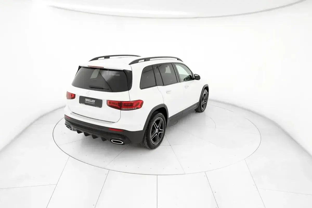 Usata Mercedes GLB200 Premium 150 CV (110 kW) 2023 Bianco SUV