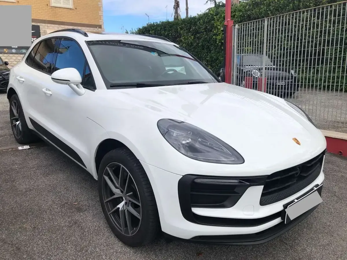 Usata Porsche Macan Chrono 265 CV (194 kW) 2023 Bianco SUV