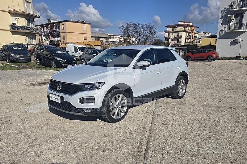 Usata VW T-Roc Style 150 CV (110 kW) 2018 Bianco SUV