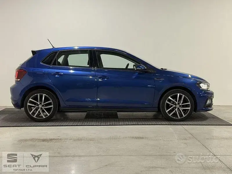 Usata VW Polo R-line 95 CV (69 kW) 2019 Blu Utilitaria