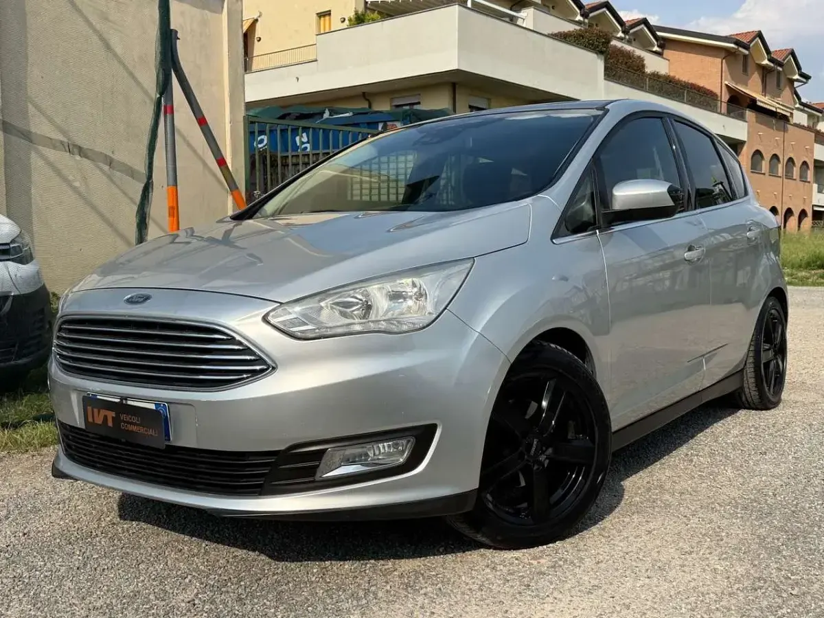 Gebraucht Ford C-MAX Titanium 120 PS (88 kW) 2018 Grau Van / Kleinbus