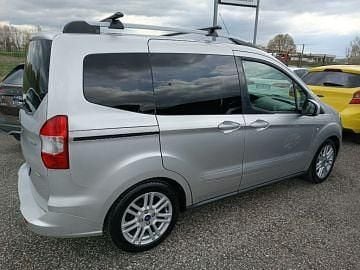 Usata Ford Tourneo 101 CV (74 kW) 2017 Altro Furgone
