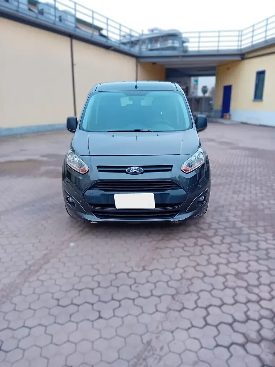 Usata Ford Transit 115 CV (84 kW) 2015 Grigio Furgone