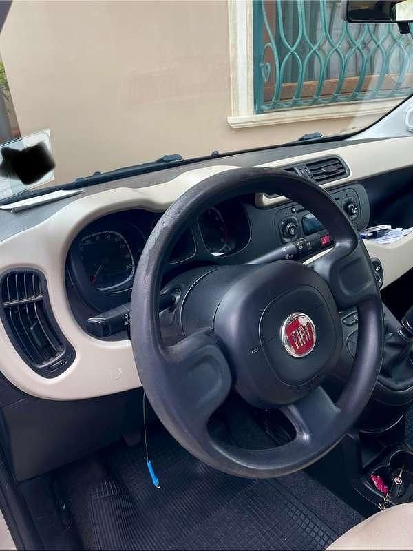Usata Fiat Panda Easy 69 CV (50 kW) 2015 Utilitaria