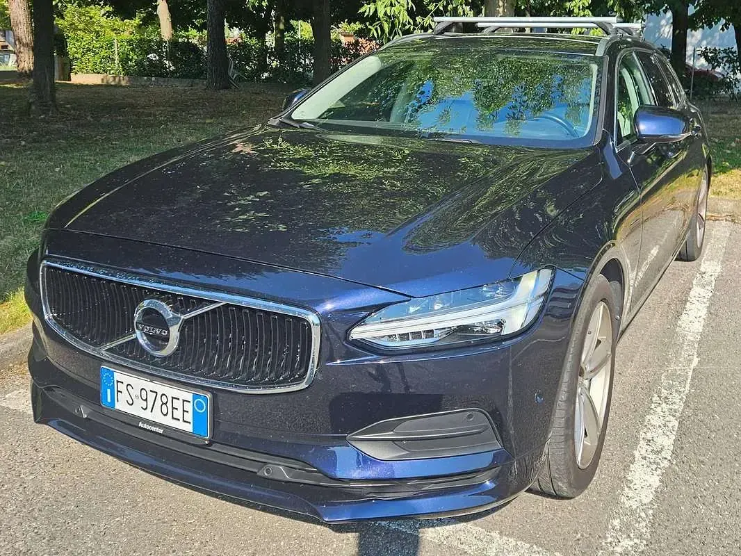 Usata Volvo V90 Business Edition 150 CV (110 kW) 2018 Blu/azzurro Station wagon