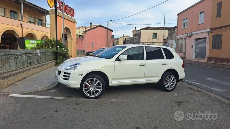 Usata Porsche Cayenne 2009 Bianco SUV