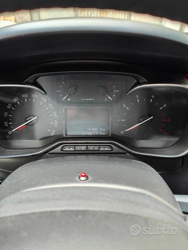 Usata Citroën C3 83 CV (61 kW) 2019 Bianco Utilitaria