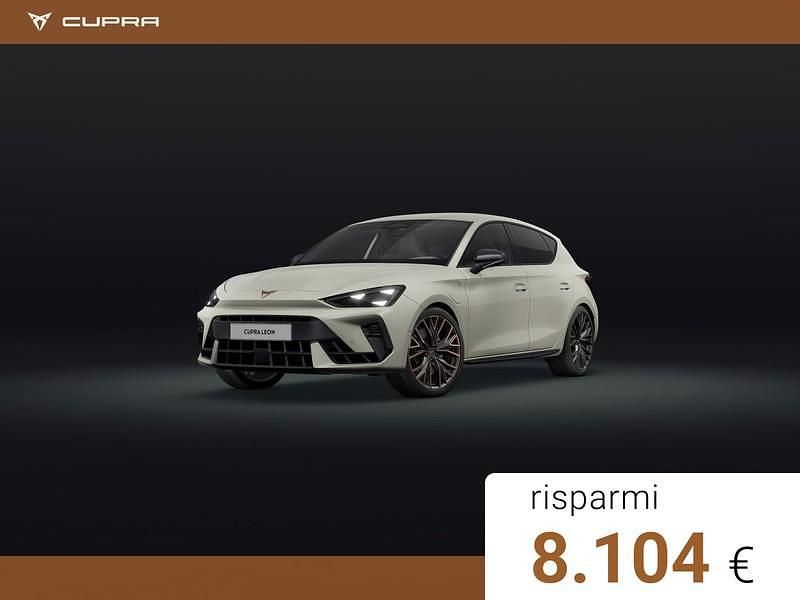 Taiga grey Nuova 2025 Cupra Leon VZ Tre volumi | 44.600 € (Buon prezzo) - Immagine 1/4