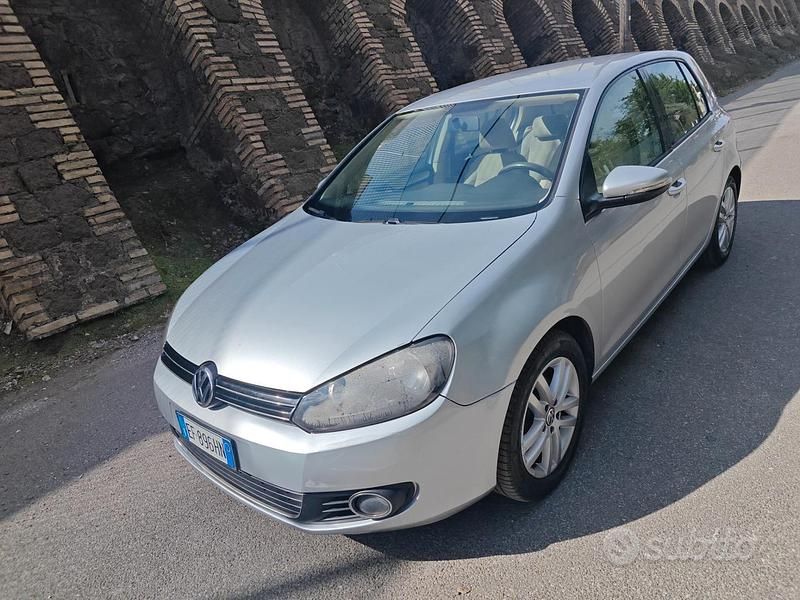 Usata VW Golf VI Comfortline 104 CV (76 kW) 2010 Grigio Utilitaria