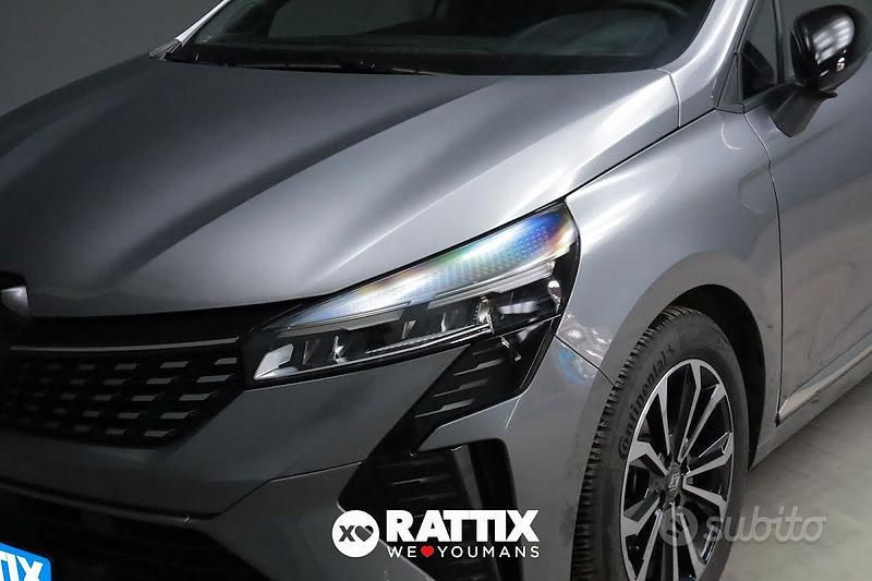 Usata Renault Clio V Techno 90 CV (66 kW) 2025 Grigio Berlina