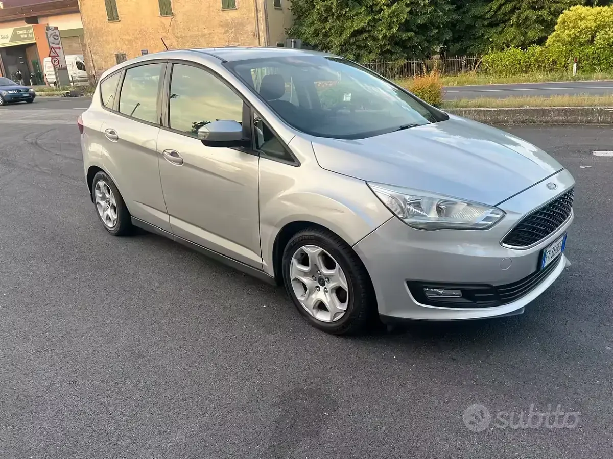 Usata Ford C-MAX Titanium 120 CV (88 kW) 2017 Grigio Monovolume