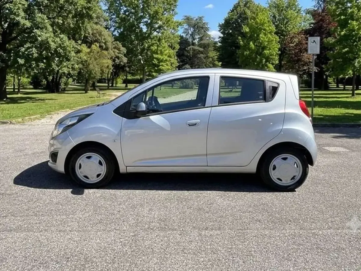 Usata Chevrolet Spark LT 68 CV (50 kW) 2013 Argento Utilitaria