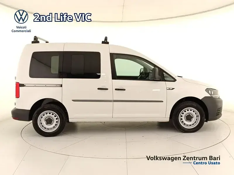 Usata VW Caddy 102 CV (75 kW) 2016 Bianco Monovolume