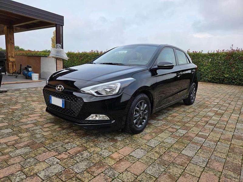 Usata Hyundai i20 Classic 75 CV (55 kW) 2018 Utilitaria
