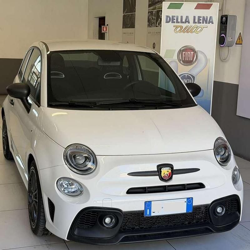 Usata Abarth 595 Competizione 165 CV (121 kW) 2024 Bianco Utilitaria
