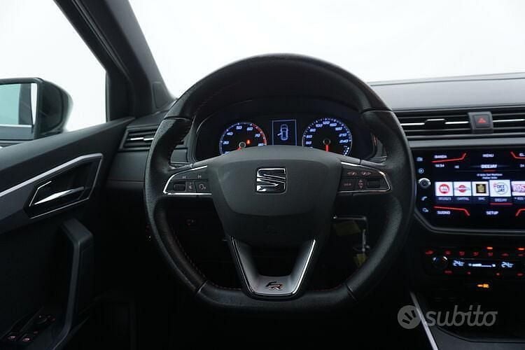 Usata Seat Arona FR 90 CV (66 kW) 2020 Grigio SUV