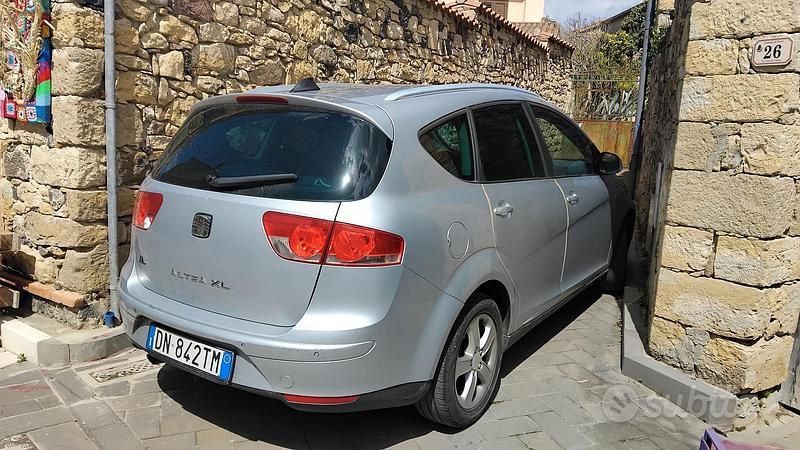 Usata Seat Altea 2008 Grigio Monovolume