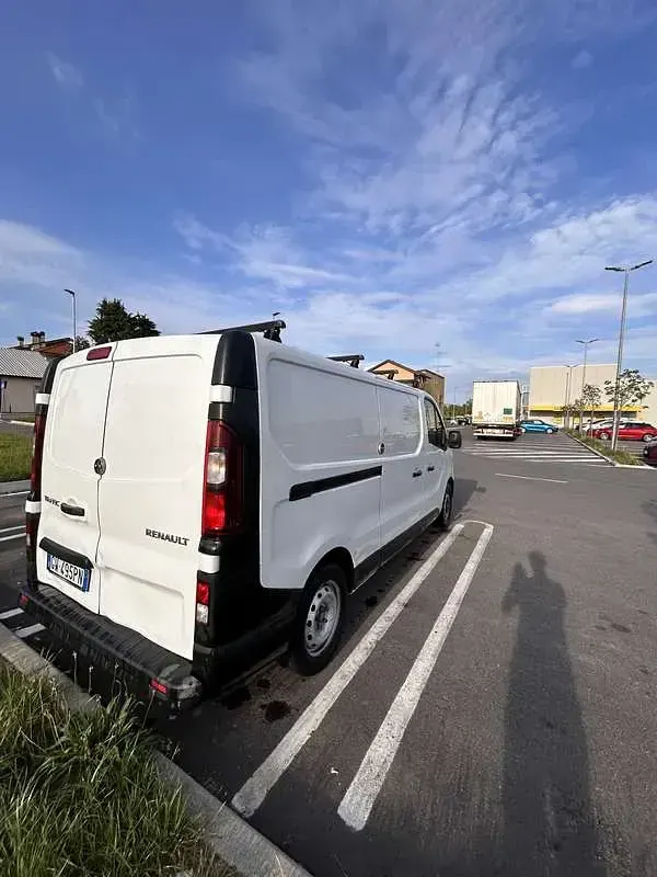 Usata Renault Trafic 116 CV (85 kW) 2016 Bianco Monovolume