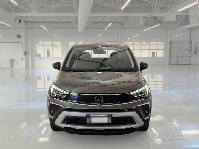 Usata Opel Crossland X Elegance 120 CV (88 kW) 2022 Grigio SUV