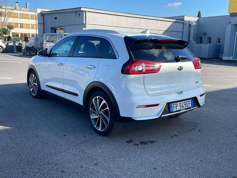 Usata Kia Niro 141 CV (103 kW) 2018 Bianco SUV