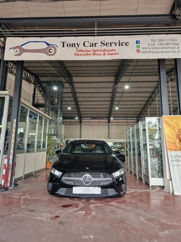 Usata Mercedes A180 116 CV (85 kW) 2021 Nero Berlina