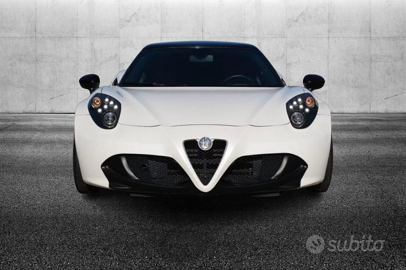 Usata Alfa Romeo 4C 241 CV (177 kW) 2015 Bianco Coupé