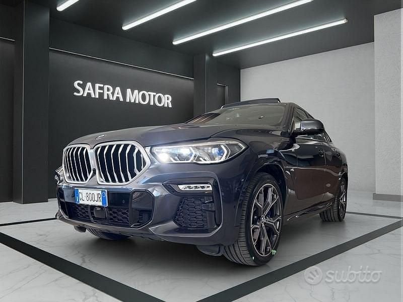 Usata BMW X6 M Sport 340 CV (250 kW) 2021 Grigio SUV