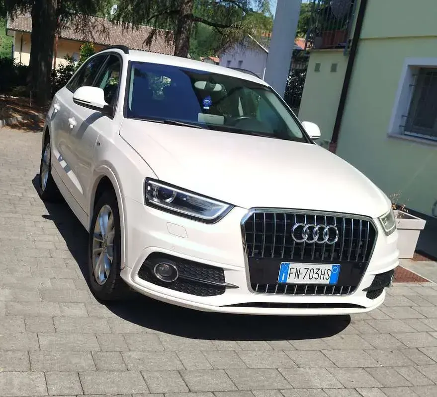 Usata Audi Q3 S-Line 140 CV (102 kW) 2015 Bianco SUV
