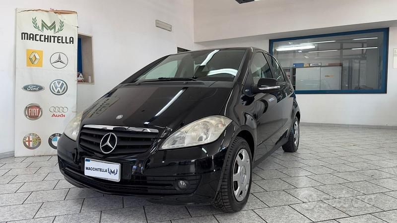 Usata Mercedes A160 442 CV (325 kW) 2010 Nero Berlina