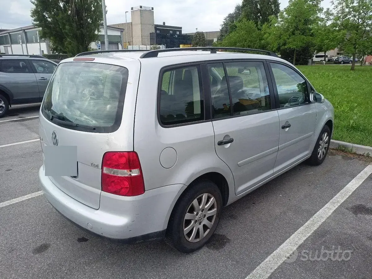 Usata VW Touran 105 CV (77 kW) 2005 Monovolume