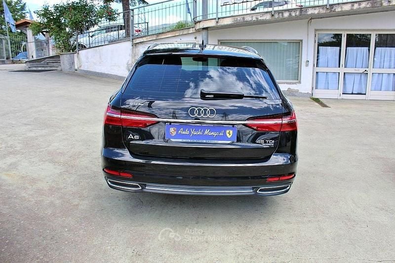 Usata Audi A6 Business 247 CV (181 kW) 2021 Nero Station wagon