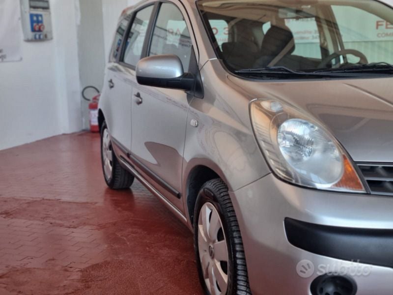 Usata Nissan Note 88 CV (64 kW) 2006 Grigio Monovolume
