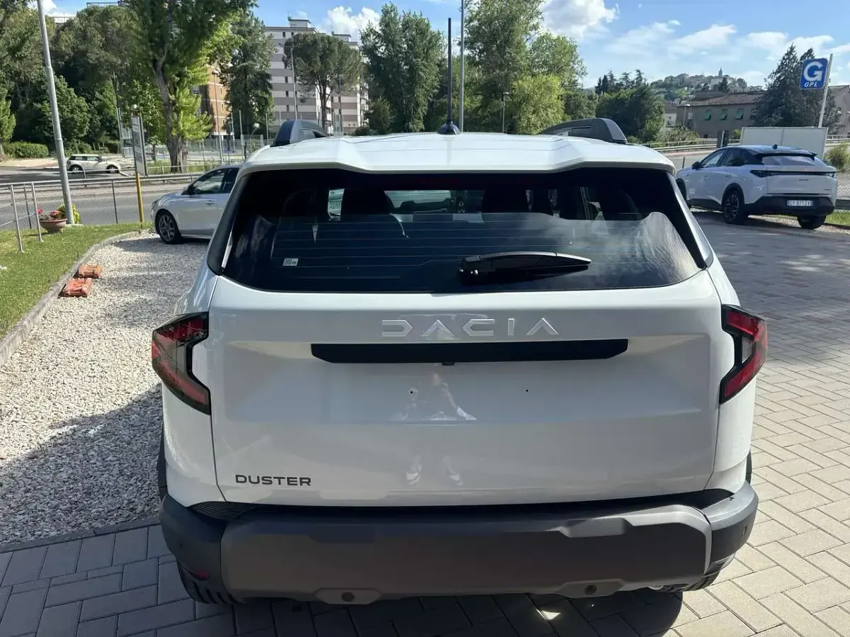 Nieuw Dacia Duster Expression 122 PK (89 kW) 2026 Groen SUV