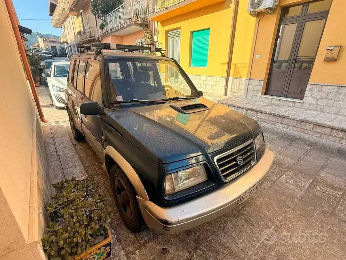 Usata Suzuki Vitara 87 CV (63 kW) 1997 Verde Station wagon