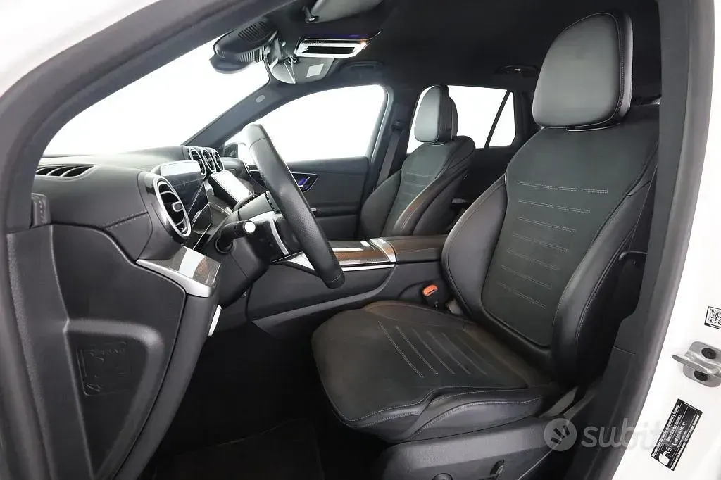 Usata Mercedes GLC220 Advanced 197 CV (144 kW) 2023 Bianco SUV
