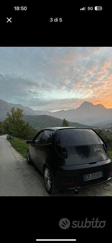 Usata Fiat Punto 69 CV (50 kW) 2006 Nero Berlina