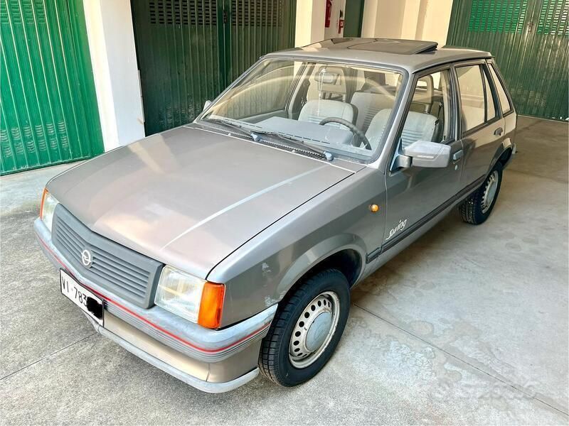 Usata Opel Corsa 1989 Grigio Utilitaria