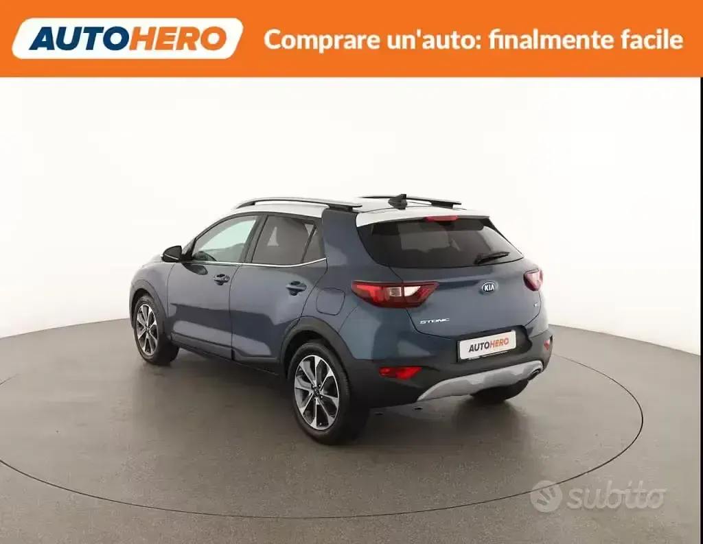 Usata Kia Stonic 120 CV (88 kW) 2019 Bluazzurro SUV