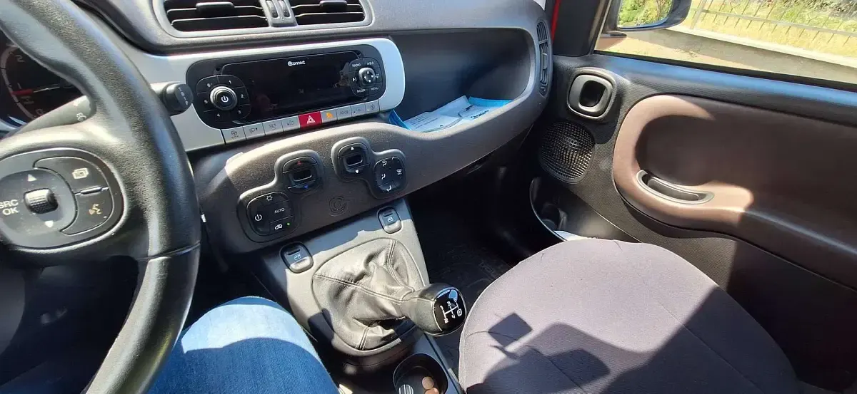Usata Fiat Panda Cross Cross 95 CV (69 kW) 2018 Rosso Utilitaria