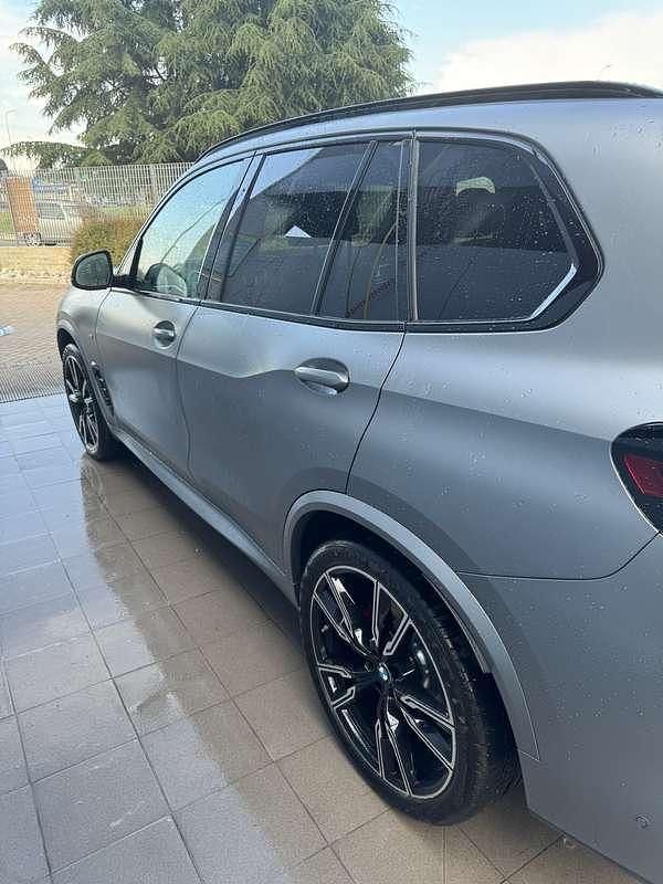 Usata BMW X5 M Sport 381 CV (280 kW) 2024 Grigio SUV
