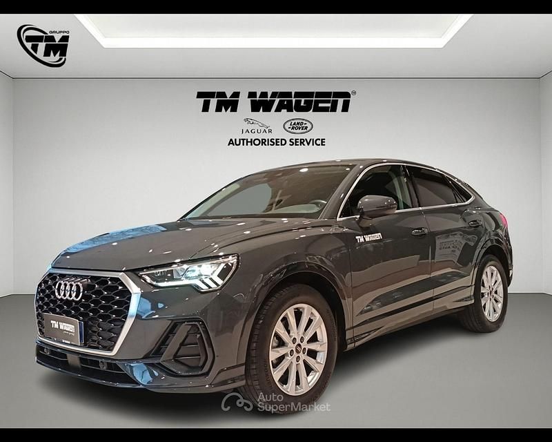Usata Audi Q3 Ambiente 150 CV (110 kW) 2024 Gray SUV