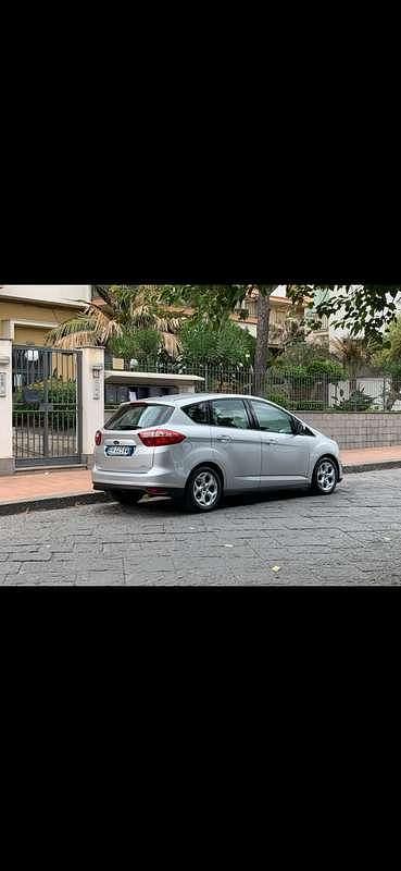 Usata Ford C-MAX Titanium 116 CV (85 kW) 2011 Argento Monovolume